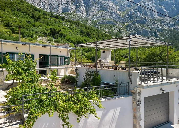 Baskovic In Nature Park Makarska