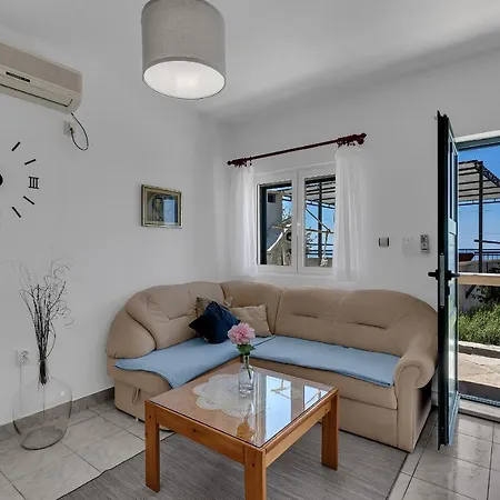 Holiday home Baskovic In Nature Park *