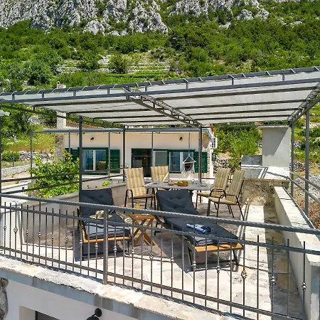 Baskovic In Nature Park Makarska